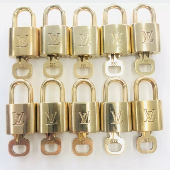 Louis Vuitton Accessories - 100% Auth Louis Vuitton 1 Lock and 1 Key